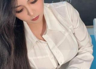 微密圈 – 胶带扑克大出风头，120斤的小王同学的小心思，高清下载巧妙无比！