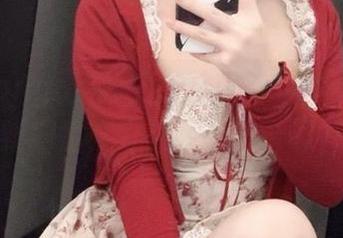 哦，Bangni邦尼又来了，这次的写真更新剧情，好像略显拖沓啊？