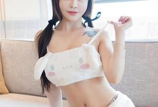 Feilin嗲囡囡 – 别光顾着下载“陈雅漫VICKY校服”作品，也来想想你的校服情结吧