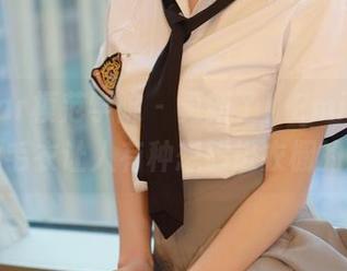 MFStar模范学院 – 更新了！Emily顾奈奈酱的毛衣让人有种想躲进衣橱的冲动！