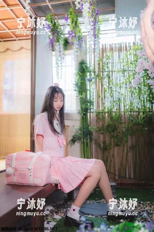 MTYH喵糖映画-lovely呆玄 MTYH喵糖映画 - 再次被lovely呆玄的最新图册迷住,‘套装’的另一层含义可能藏在这里面!