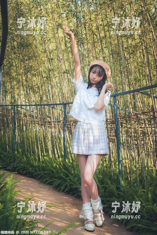 MTYH喵糖映画 嘘...喵糖映画更新的美图里,隐藏着些许“少女前线”的小心机。