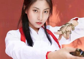 MiiTao蜜桃社 – Mia米娅的和服画像，怎么会有这么多细节，中文版精选集合