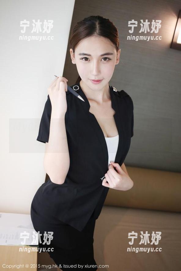 MyGirl美媛馆-熊吖BOBO MyGirl美媛馆 - 熊吖BOBO美脚合集:她的照片有没有让你咋舌?