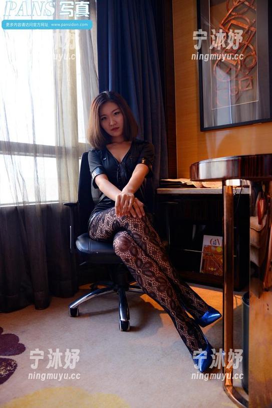 PANS写真-糖糖 PANS写真 - 哎哟,糖糖又来了,最新日常原图里藏着的那些烦恼...