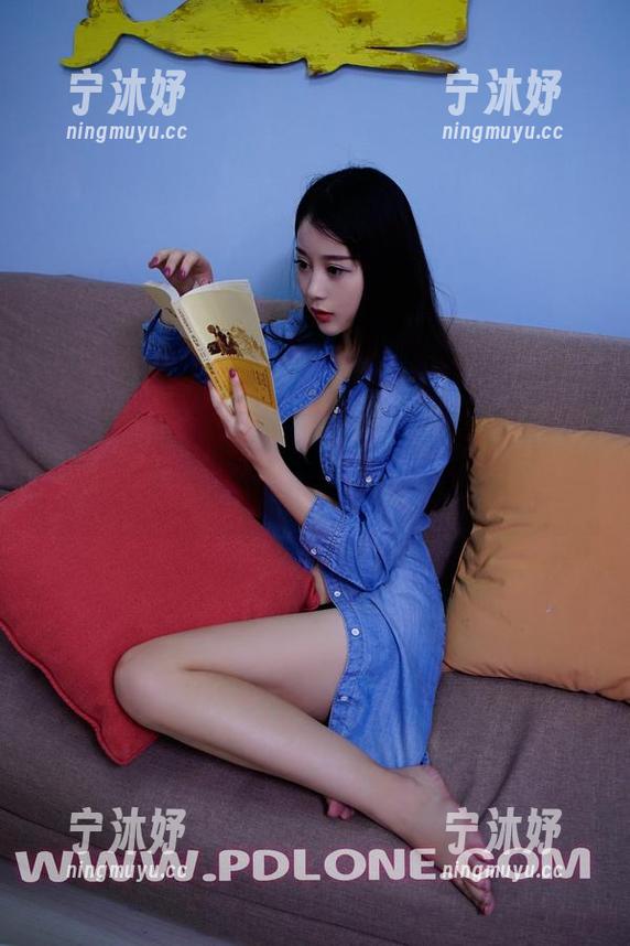 PDL潘多拉-亦菲 PDL潘多拉 - 还愁没美图?亦菲的美脚,免费的沙雕福利,快来瞧瞧!