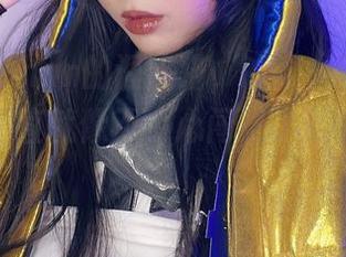 PoppaChan的调皮猫，哈哈，看这免费照片，简直就像不小心闯进了猫咪的派对！