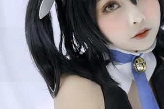 SayoMomo又出新招，美图更新——Lynette的乳胶装扮那叫一个醒目！