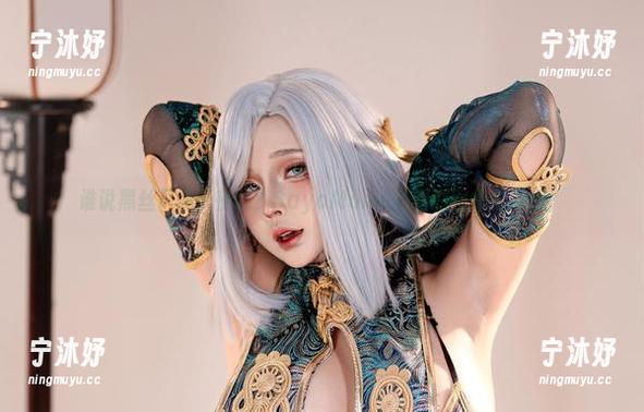 SayoMomo 谁说黑丝只属于夜晚?SayoMomo的福利图集来撩你!