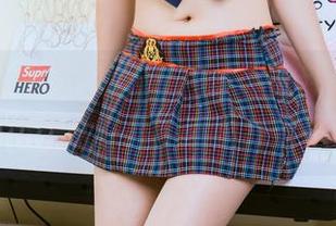 TouTiao头条女神 – 月音瞳的新作，妹妹妆容是不是太Q了？还是我老眼昏花？