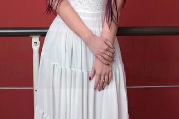 TuiGirl推女郎 – 王馨瑶的写真，被剧情包围着，每一张都是个小剧场