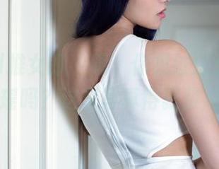 TuiGirl推女郎 – 喂，你见过这么温柔的王馨瑶吗？这套写真得狠狠点关注