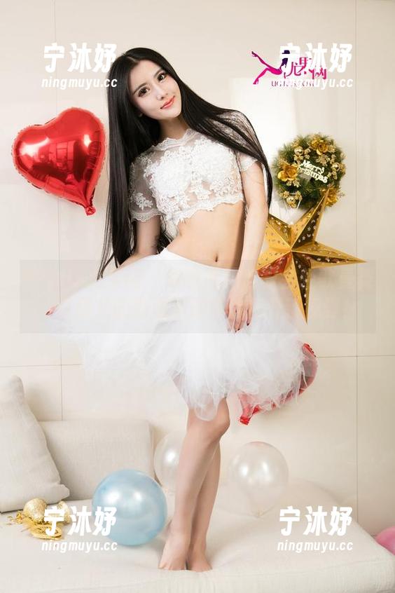 UGirls尤果网 - 谁说高跟鞋只会轻歌曼舞？黛熙儿的高清图册带你打开新视野！