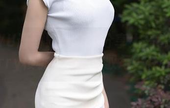 XIAOYU语画界 – 制服分享大揭秘：Cherry樱桃酱如何驾驭每一件？