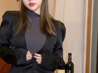 XINGYAN星颜社 – 李若汐ci定制图集：剧情，真心觉得你的表情很“到位”吗？