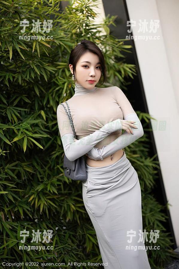 Xiuren秀人网-圆圆酱 Xiuren秀人网 - 追求真实的美图,圆圆酱带你看无圣光的女孩们