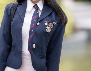 Xiuren秀人网 – 空姐的写真集里，悠悠YOYO带你看云彩之外的资源！
