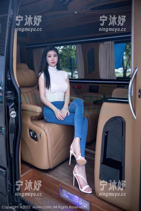Xiuren秀人网-清水美嘉 Xiuren秀人网 - 原图直逼我的视线,清水美嘉的制服究竟藏了什么?