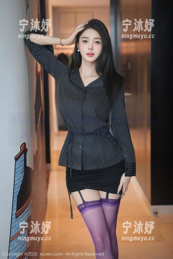 Xiuren秀人网-瑞莎Trista Xiuren秀人网 - 瑞莎Trista的牛仔裤:最新图包,给你最真实的‘牛’情!