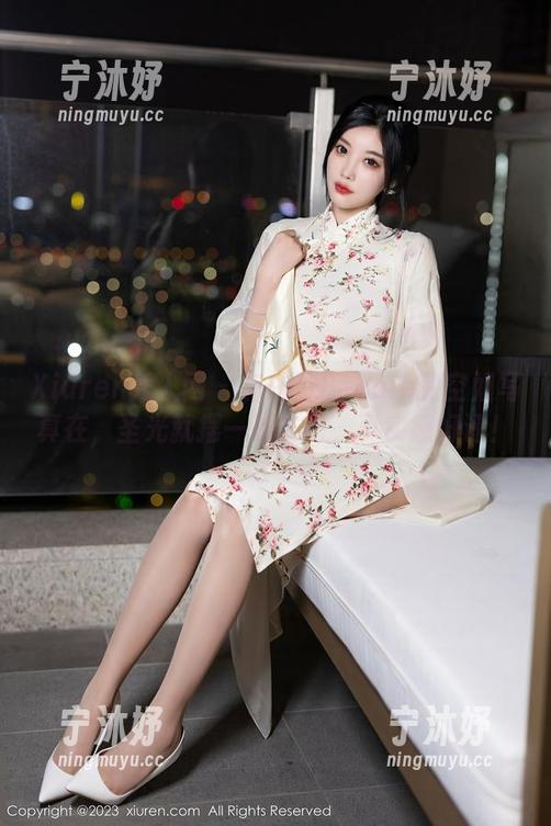 Xiuren秀人网-白洁Bessie Xiuren秀人网 - 有白洁Bessie的空姐写真在,圣光就摆一边去吧,真实感好评!