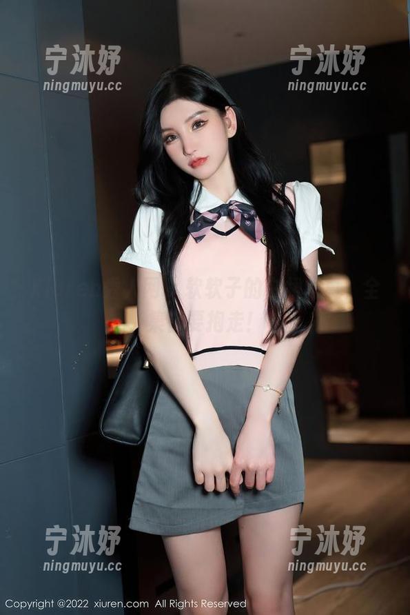 Xiuren秀人网 - 软软子的白裙写真，全集都要抱走！
