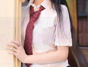 Xiuren秀人网 – 雨儿baby和她的透明愿望｜图包精选中的迷雾与清晰