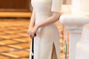 YouMi尤蜜荟 – Angela小热巴白丝原图——一根丝带带出的千千种可能？