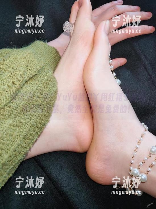 YuYu超甜丫 微密圈 - 看!YuYu超甜丫用红裙子掀起的美图风暴,竟然全都是免费的!