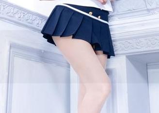 beautyleg – 这就是Brindy的礼服，原图虽免费，暗地里犹豫一下吧…