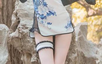 “你的负卿”的LOLITA原图：我在想，是不是该开始写影评了？