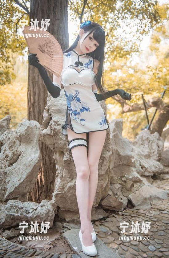 “你的负卿”的LOLITA原图：我在想，是不是该开始写影评了？