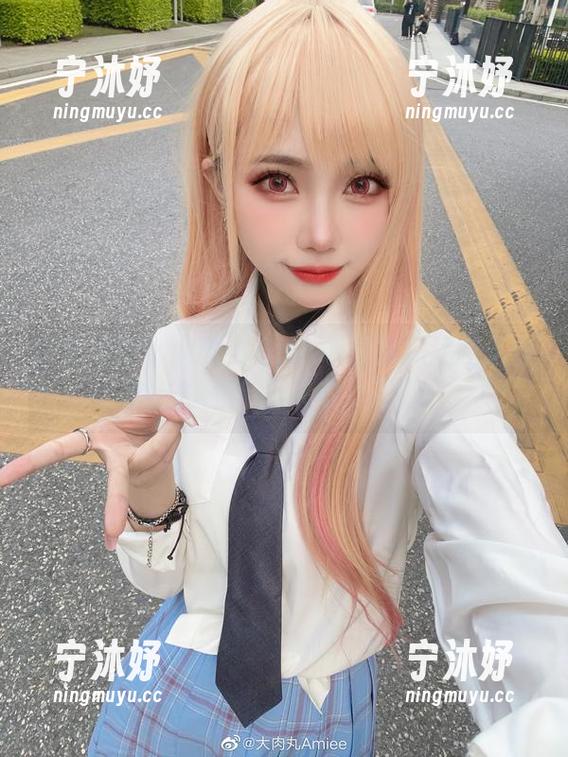 大肉丸Amiee 睡衣更新?大肉丸Amiee直接把我从工作状态拉回卧室状态,天哪!
