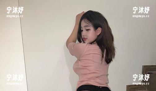 小优优子 微密圈 - 精选中秋女仆来袭,小优优子,你这是要把我们都迷住吗?
