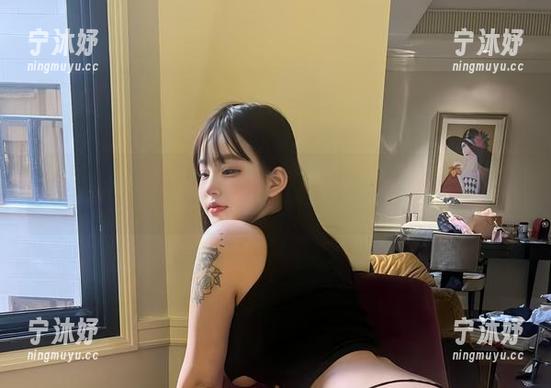 小优优子 微密圈 - 小优优子的最新双人CP作品集:双重欢愉是否会来临?