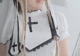 什么？小容仔咕咕咕w变身女仆了！在线图集，来追踪一下！