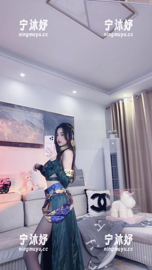 小小奶瓶儿 美图界的一股清流,小小奶瓶儿黑白系列,最新扔个沙发坐等点赞