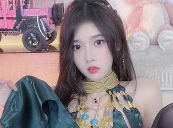小小奶瓶儿出奇招，生日限定仙女兔图集下载喽！