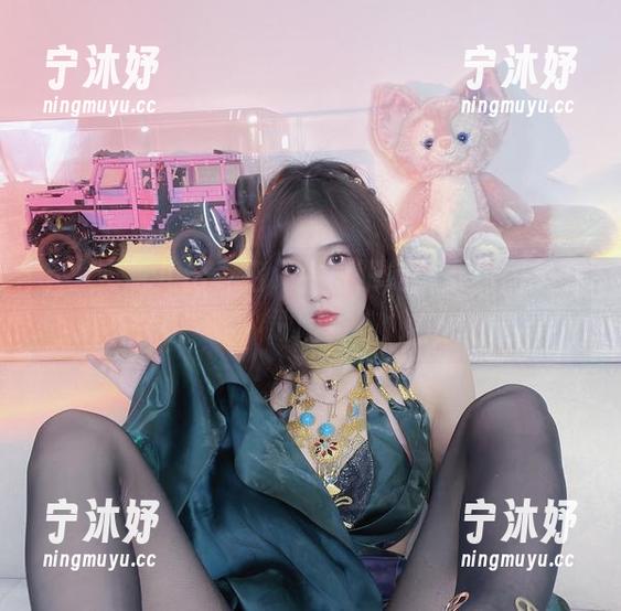 小小奶瓶儿出奇招，生日限定仙女兔图集下载喽！