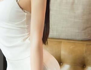 尤果网 – 嗯…这张小琪的图片，深藏着天使的气息，分享个不停。