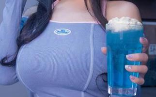 无颜小天使wy双马尾，高清壁纸，居然让我忍不住想要研究…嗯？