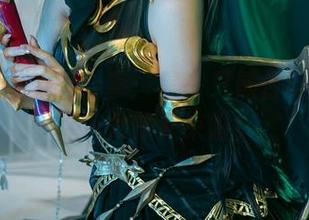 原图和更新组合拳：是一只熊仔吗的爱丽丝兔女郎又来啦！
