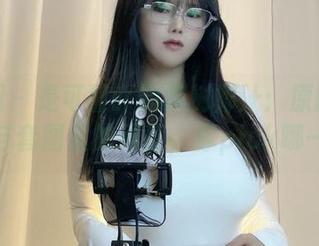 微密圈 – 是可馨吖的椰树椰汁：原图里的甜腻与套图里的顽皮，你pick哪一款？