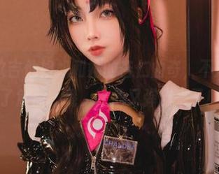 图库：升玖吉他姐姐和她的杏仁曲奇，不知是谁偷走了焦点，哦，吉他又弹出来了！