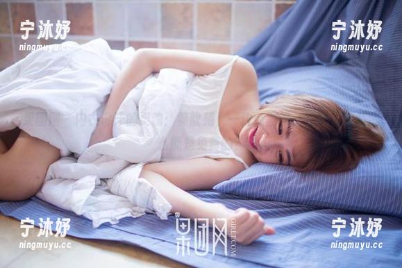 果团网-黄歆苑 果团网 - 内衣设计的灵魂:黄歆苑,一边翻图包一边想着这些怎么能是免费的?
