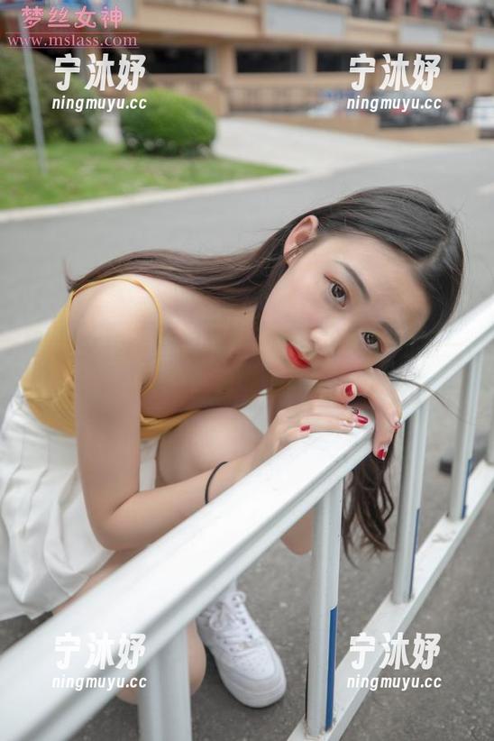 梦丝女神 - 资源共享，香萱说女孩的不一样，偏偏很吸引我！