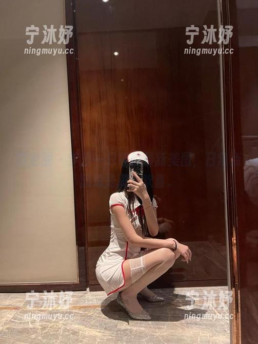 梦里一只喵 微密圈 - 梦里一只喵的最新美图,日常点滴总是满心欢喜。