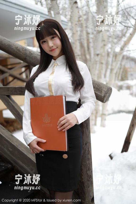 模范学院-白茹雪 模范学院 - 私房争艳,白茹雪的白色火热上阵,图片里居然有一点点小暧昧,哈哈,刺激!