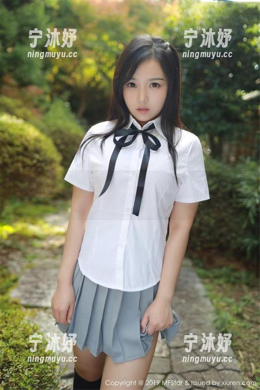 模范学院 - 高清图册中的肉丝，陈怡曼可以再来一波吗？