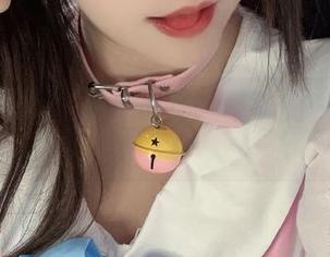 不需要特效，洛可ss的无圣光花嫁写真最打动人心。