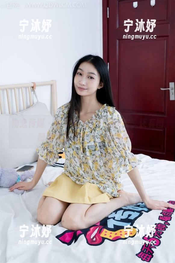 物恋传媒-菜菜 物恋传媒 - 今天菜菜不只拍泳衣,还有图册免费给你加点小惊喜哦!